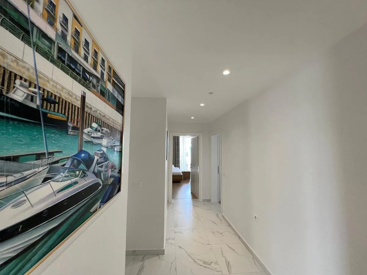 Dani'S Apartments Sarande Albania