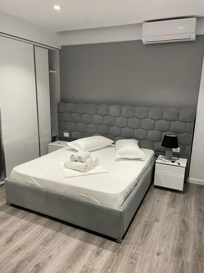 Dani'S Apartments Sarande