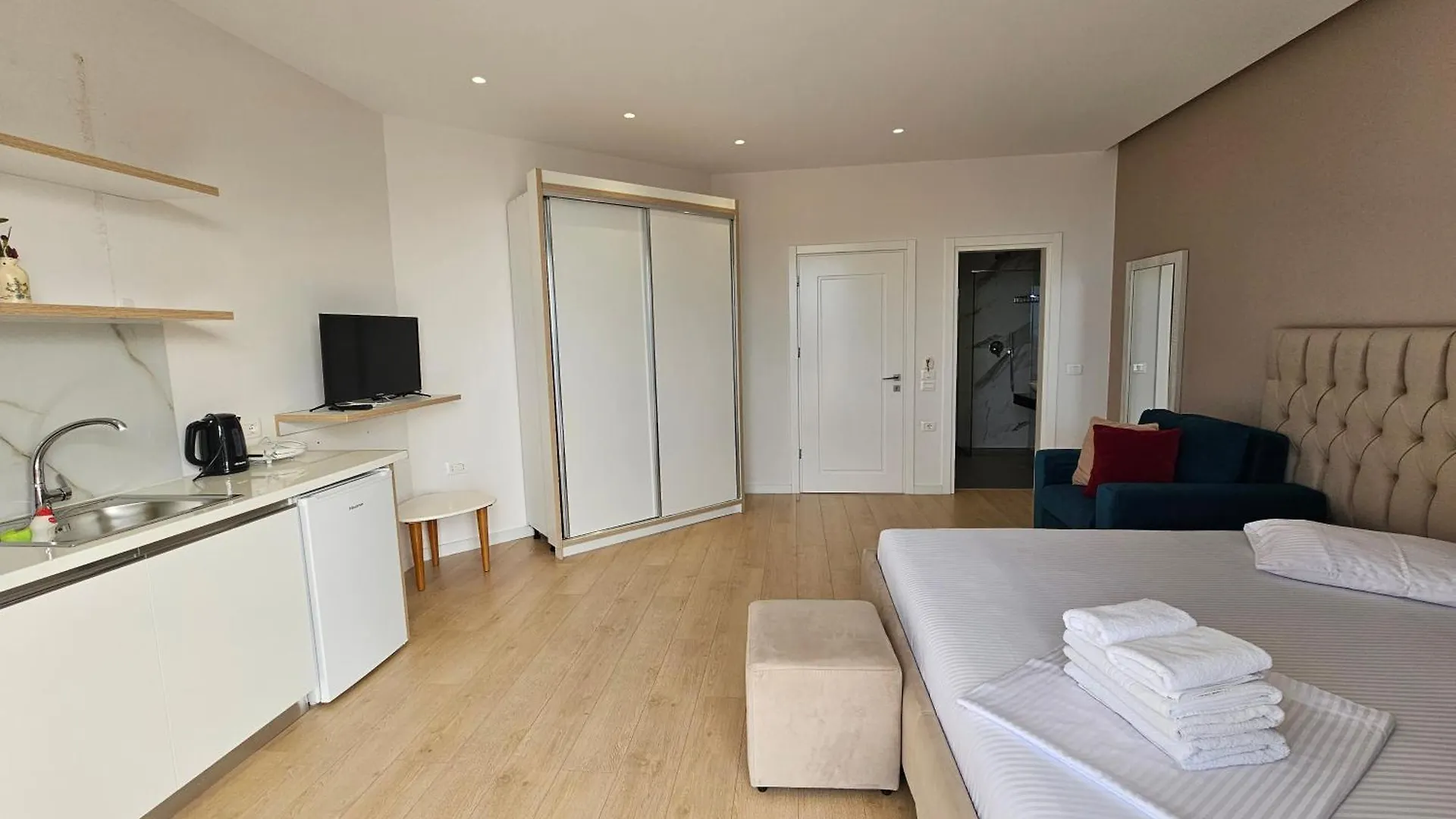 Dani'S Apartments Sarande